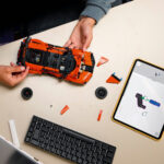 LEGO Technic 42222 Bugatti Chiron Pur Sport hüperauto - Pilt 4