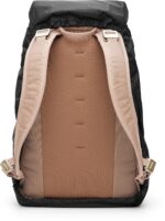Db Hugger vihmakate, 25–30 l, pimendav - Pilt 3