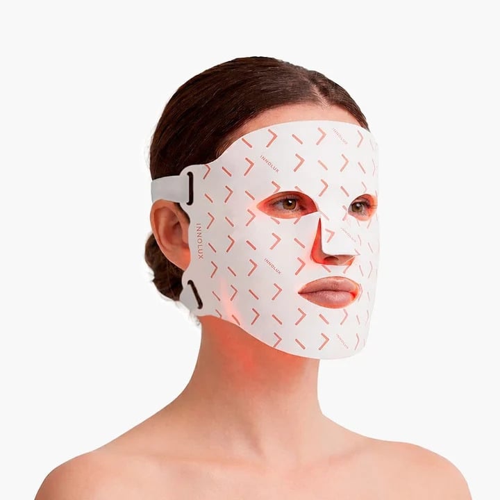 Innolux RED MASK punase tulega mask, valge